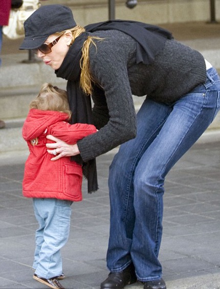 Ngắm “thiên thần” nhỏ của Nicole Kidman - 2