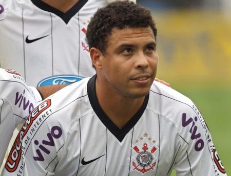 HLV Dunga khước từ lời khẩn cầu từ “Rô béo” - 1 HLV Dunga khước từ lời khẩn cầu từ “Rô béo” - 1