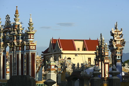 Nghĩa trang xa hoa bậc nhất miền Trung - 9