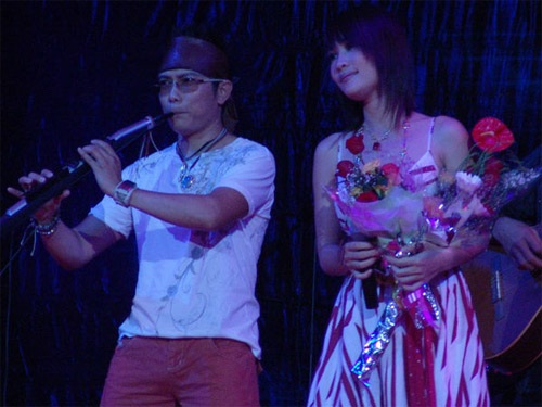 Jimmi Nguyễn sẽ đưa bạn gái lên sân khấu - 1