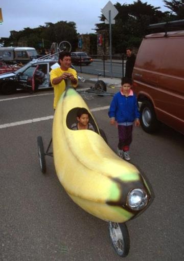 Xe hình quả chuối - 1