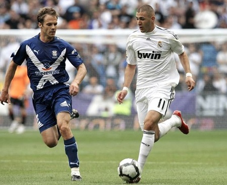 Kaka, Benzema rực sáng giúp Real Madrid đả bại Tenerife - 2