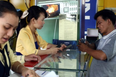 “Nhập nhằng” điện thoại 2 SIM - 1 “Nhập nhằng” điện thoại 2 SIM - 1