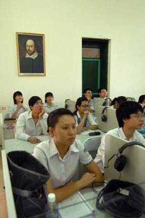 Không gian cổ kính tuyệt đẹp của trường Chu Văn An - 4 Không gian cổ kính tuyệt đẹp của trường Chu Văn An - 4