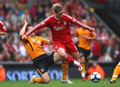 Benitez coi Fernando Torres là “vô giá” - 1