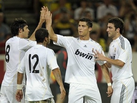 Higuain dạy khôn C. Ronaldo - 1 Higuain dạy khôn C. Ronaldo - 1