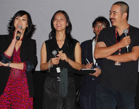 <i>Chơi vơi</i> và <i>Trăng nơi đáy giếng</i> “dắt nhau” đến LHP Bangkok - 1 <i>Chơi vơi</i> và <i>Trăng nơi đáy giếng</i> “dắt nhau” đến LHP Bangkok - 1