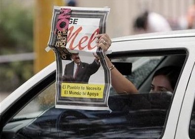 Honduras dọa đóng cửa sứ quán Brazil - 1