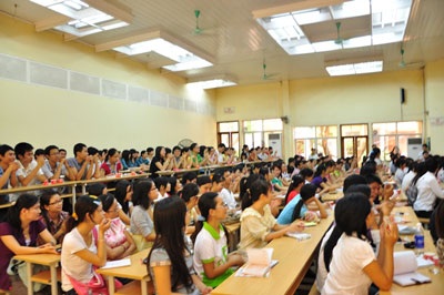 “Talkshow ra trường” cho sinh viên khối Kinh tế - 2 “Talkshow ra trường” cho sinh viên khối Kinh tế - 2