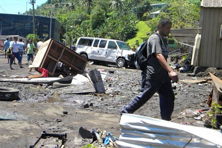 Ảnh sóng thần tàn phá quần đảo Samoa - 10