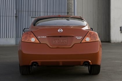Nissan giới thiệu Altima Coupe phiên bản 2010 - 8 Nissan giới thiệu Altima Coupe phiên bản 2010 - 8
