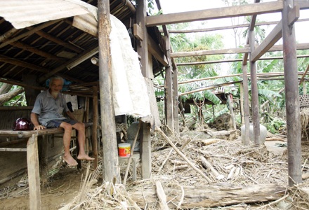 Chùm ảnh: Nơi cơn bão đi qua - 10