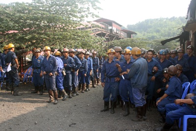 Nổ mìn để tiếp cận khu vực 4 công nhân bị kẹt - 3