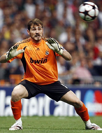 Casillas được bầu chọn là Thủ môn xuất sắc nhất thế giới - 1 Casillas được bầu chọn là Thủ môn xuất sắc nhất thế giới - 1