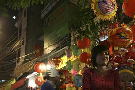 Ngắm trăng đêm Rằm - 7