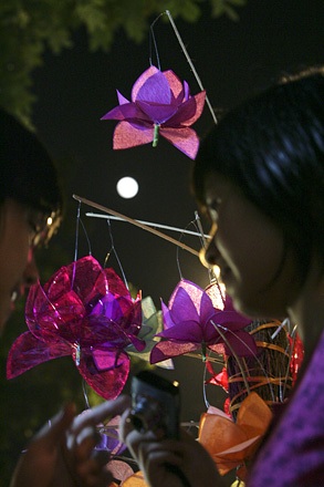 Ngắm trăng đêm Rằm - 9