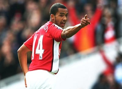 Fabio Capello vẫn “bỏ rơi” Theo Walcott - 1 Fabio Capello vẫn “bỏ rơi” Theo Walcott - 1