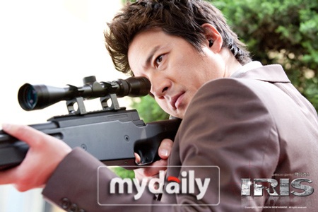 Hai mỹ nhân của “bom tấn” Iris “đọ” độ xinh đẹp - 22