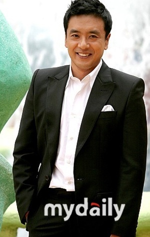 Hai mỹ nhân của “bom tấn” Iris “đọ” độ xinh đẹp - 23