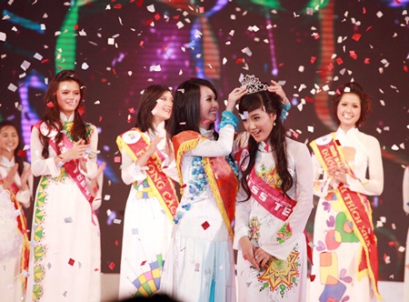 Đêm chung kết đầy bất ngờ của Miss teen 2009 - 2 Đêm chung kết đầy bất ngờ của Miss teen 2009 - 2