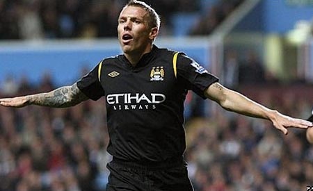 Bellamy “giải cứu” Man City tại Villa Park - 1 Bellamy “giải cứu” Man City tại Villa Park - 1