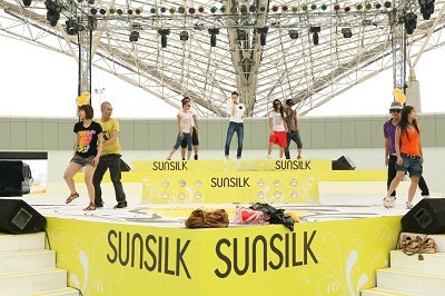 “Và em đã yêu” làm từ thiện trước đêm diễn tại Đà Nẵng - 6