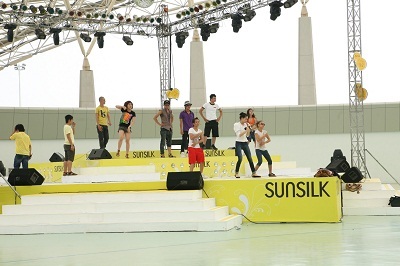 “Và em đã yêu” làm từ thiện trước đêm diễn tại Đà Nẵng - 7