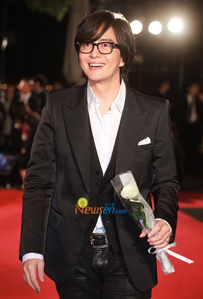 Bae Yong Joon lại phải nhập viện - 2 Bae Yong Joon lại phải nhập viện - 2