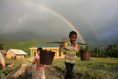 Chùm ảnh: Ngỡ ngàng với cầu vồng rực rỡ - 2