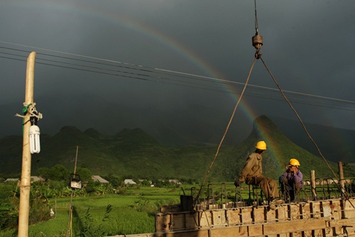 Chùm ảnh: Ngỡ ngàng với cầu vồng rực rỡ - 9