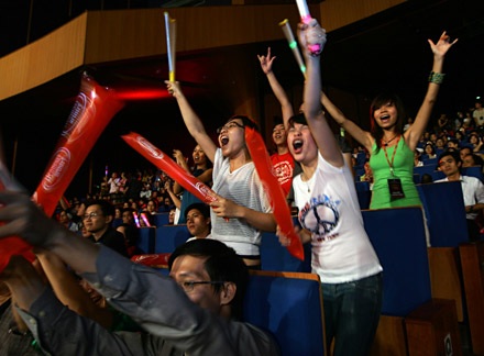 Boys Like Girls làm “điên đảo” giới trẻ Thủ đô - 1 Boys Like Girls làm “điên đảo” giới trẻ Thủ đô - 1