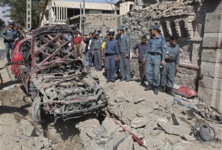 Đánh bom gần Sứ quán Ấn Độ ở Kabul, gần 100 người thương vong - 3 Đánh bom gần Sứ quán Ấn Độ ở Kabul, gần 100 người thương vong - 3