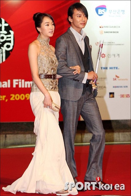 Sao Hàn đua nhau “tỏa sáng” tại LHP quốc tế Pusan - 22