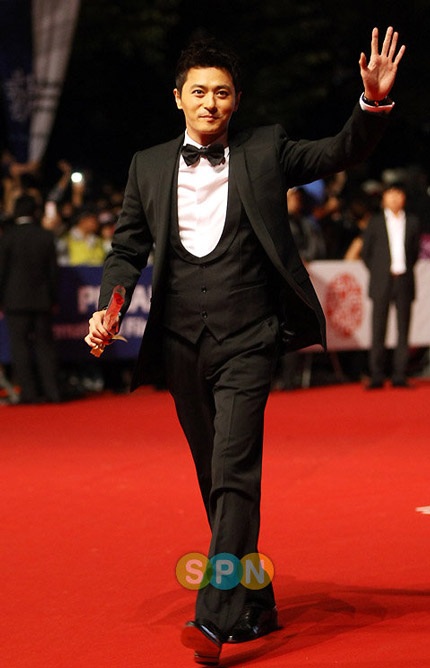 Sao Hàn đua nhau “tỏa sáng” tại LHP quốc tế Pusan - 30