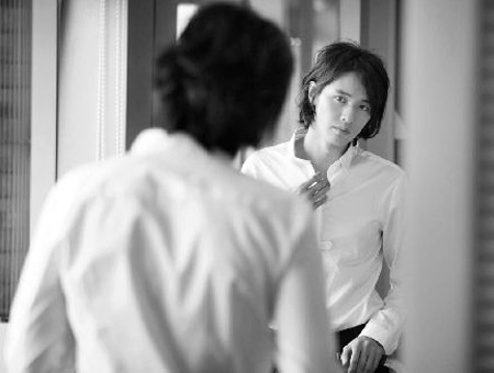 Won Bin vào vai người đàn ông cô độc - 3