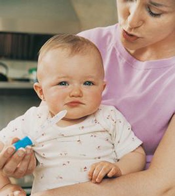 Chăm sóc trẻ bệnh không hề đơn giản - 1