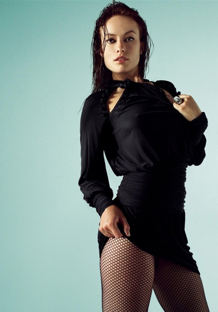 Mỹ nhân Olivia Wilde quyến rũ trong trang phục màu đen - 4