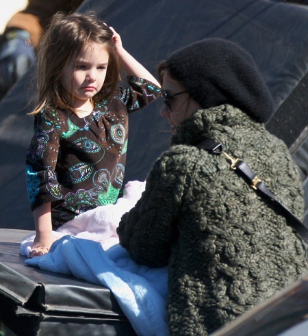 Cuộc sống của bé Suri Cruise thực sự thế nào? - 6 Cuộc sống của bé Suri Cruise thực sự thế nào? - 6