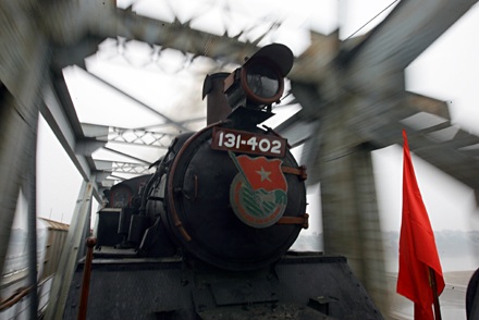 Ngược thời gian trên những nhịp cầu Long Biên - 6