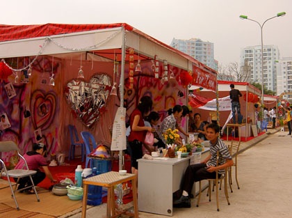 Nhiều trò vui ở Hội làng sinh viên Hacinco - 1 Nhiều trò vui ở Hội làng sinh viên Hacinco - 1