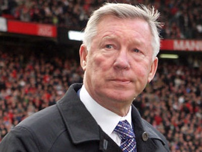 Alex Ferguson xin lỗi trọng tài Alan Wiley - 1 Alex Ferguson xin lỗi trọng tài Alan Wiley - 1