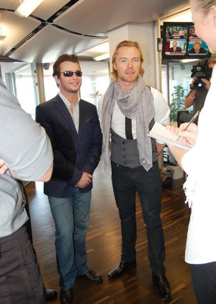 Cuộc đời và sự nghiệp của Stephen Gately qua ảnh - 10