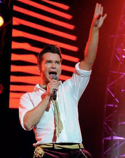 Cuộc đời và sự nghiệp của Stephen Gately qua ảnh - 13