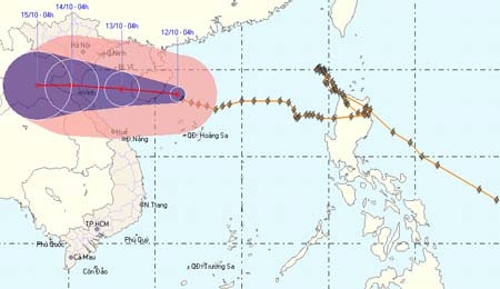 Bão số 10 bẻ hướng tiến vào Vịnh Bắc Bộ - 1