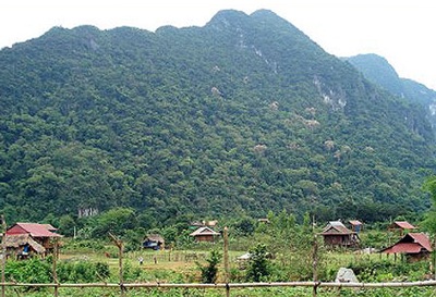 Phát hiện bom “khủng” tại khu du lịch chùa Non - 1 Phát hiện bom “khủng” tại khu du lịch chùa Non - 1