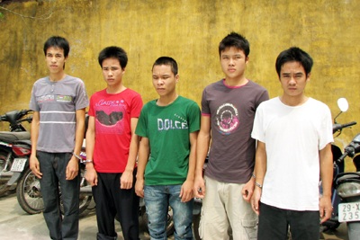 Phá ổ nhóm chuyên trộm cắp rồi “luộc” đồ xe máy - 1 Phá ổ nhóm chuyên trộm cắp rồi “luộc” đồ xe máy - 1