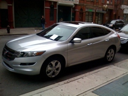 Honda Accord Crosstour lần đầu ra phố - 5 Honda Accord Crosstour lần đầu ra phố - 5