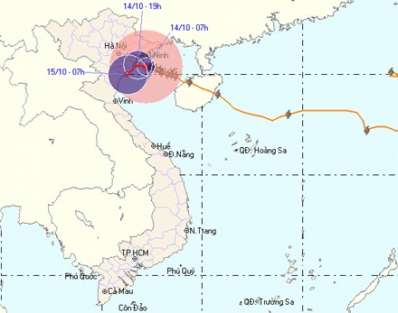 Chiều nay bão số 10 suy yếu thành áp thấp - 1