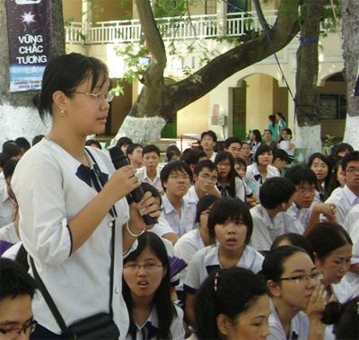 Thiếu nữ gây án: Báo động! - 3 Thiếu nữ gây án: Báo động! - 3