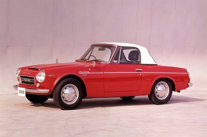 Lịch sử dòng xe Nissan Z qua ảnh - 4 Lịch sử dòng xe Nissan Z qua ảnh - 4